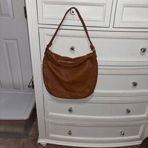 Jewell by Thirty-one Tan Leather Hobo Purse!